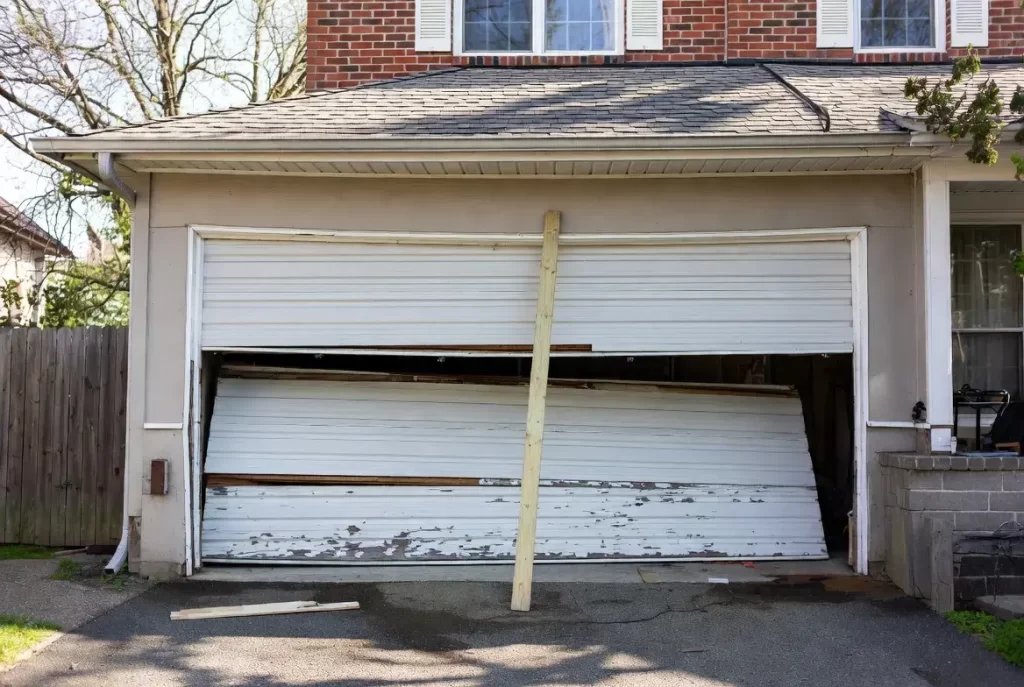 Essential Garage Door Repair Tips: Common Issues You Can't Afford to Ignore
